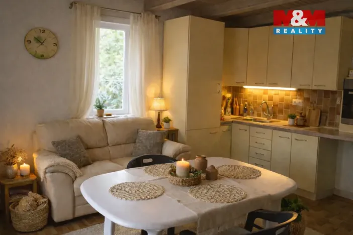 Prodej rodinného domu, Přelouč, B. Němcové, 64 m2