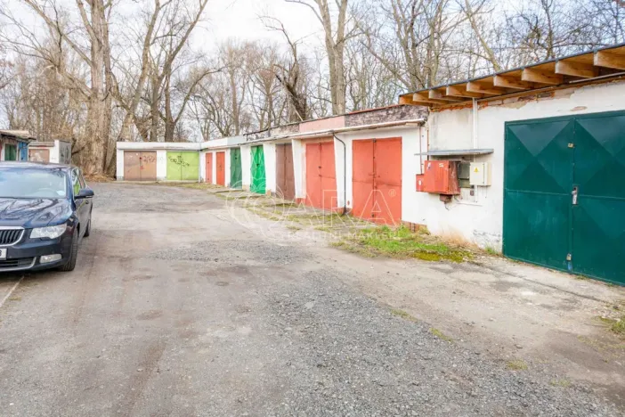 Prodej garáže, Neratovice, Tyršova, 19 m2