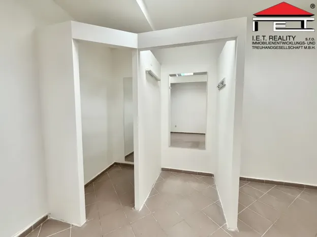 Pronájem obchodního prostoru, Brno, Orlí, 25 m2