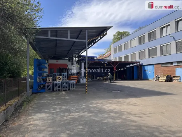 Pronájem výrobních prostor, Prachatice - Prachatice II, Zlatá stezka, 90 m2