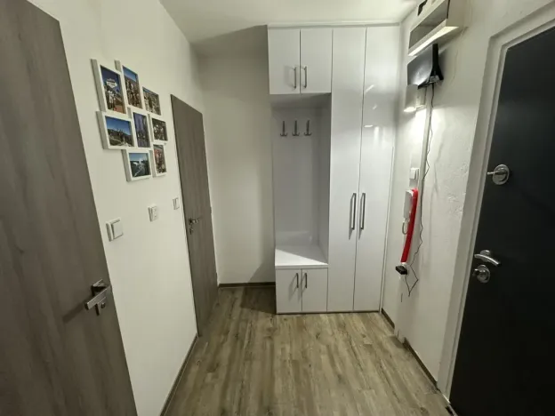 Pronájem bytu 2+kk, Praha - Chodov, Hráského, 46 m2