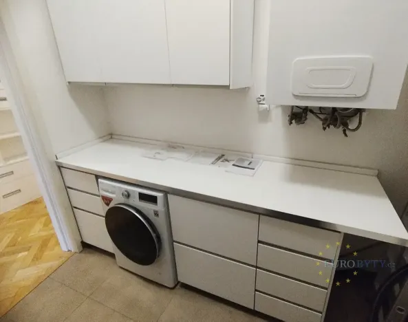 Pronájem bytu 3+kk, Praha - Nové Město, Jungmannova, 86 m2