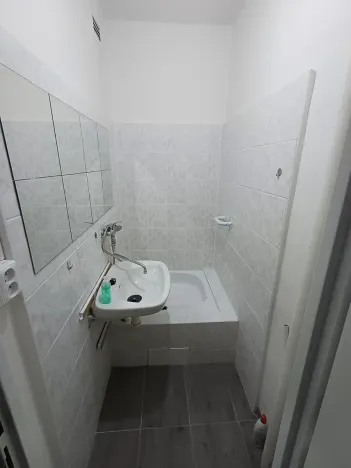 Pronájem bytu 1+kk, Praha - Záběhlice, Mečíková, 25 m2