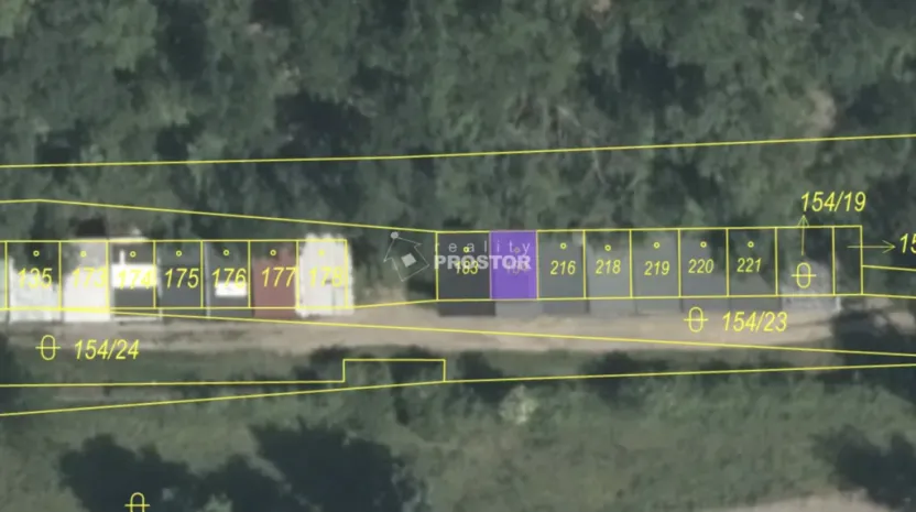 Prodej garáže, Solenice, 23 m2