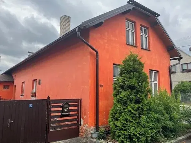 Dražba rodinného domu, Slatina, 100 m2