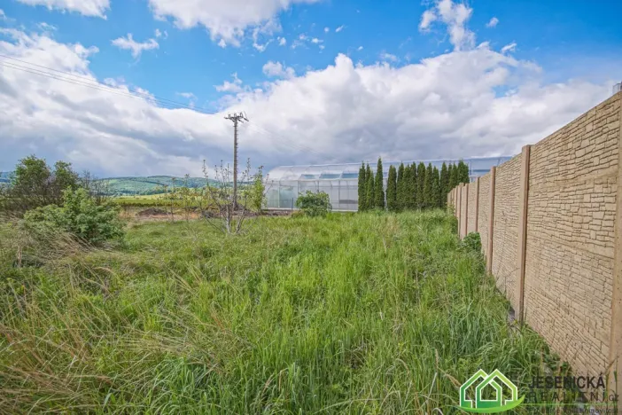 Prodej pozemku pro bydlení, Javorník, Bernartická, 748 m2