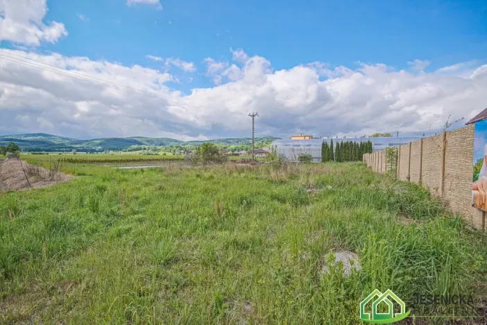 Prodej pozemku pro bydlení, Javorník, Bernartická, 748 m2