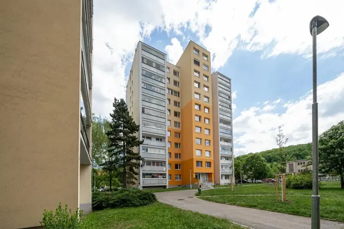 Prodej bytu 3+1, Praha - Komořany, Za sídlištěm, 68 m2