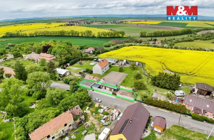 Prodej rodinného domu, Měcholupy - Milošice, 121 m2