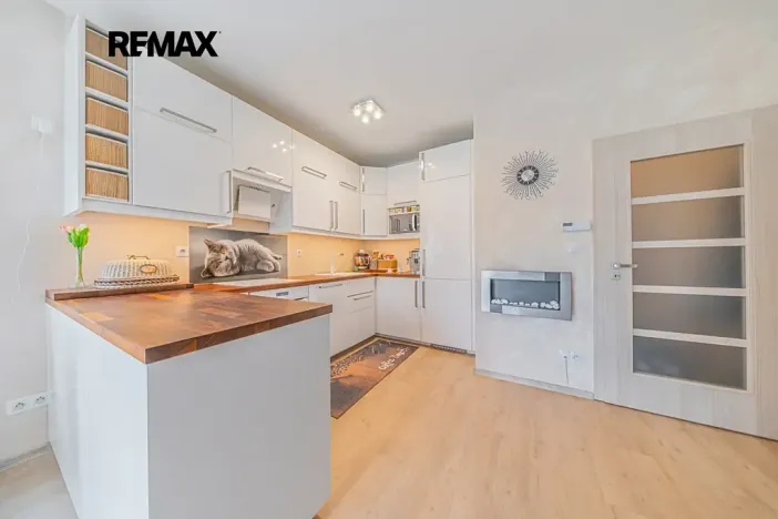 Prodej bytu 3+kk, Bašť, K Šíbrovce, 81 m2