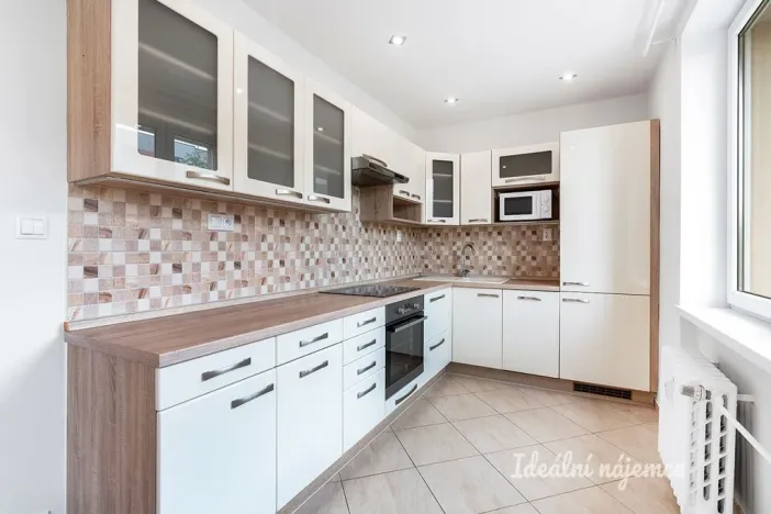 Pronájem bytu 2+kk, Praha - Záběhlice, Choceradská, 53 m2
