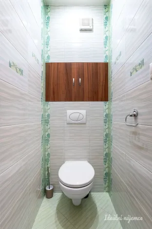 Pronájem bytu 2+kk, Praha - Záběhlice, Choceradská, 53 m2