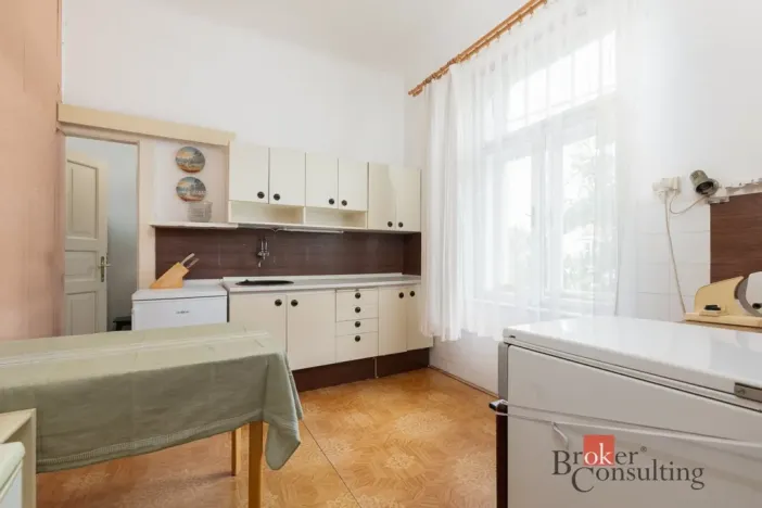 Prodej bytu 4+1, Krnov - Pod Bezručovým vrchem, Mikulášská, 153 m2