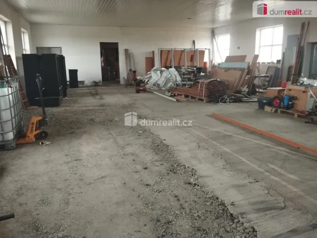 Prodej komerční nemovitosti, Bohaterów 1B, 48-130 Nasiedle, Polsko, 1150 m2