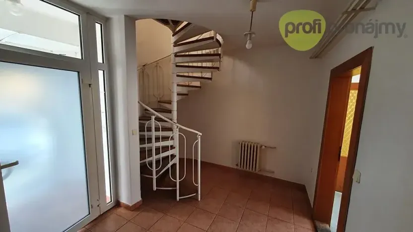 Pronájem bytu 4+1, Humpolec, Horní náměstí, 113 m2