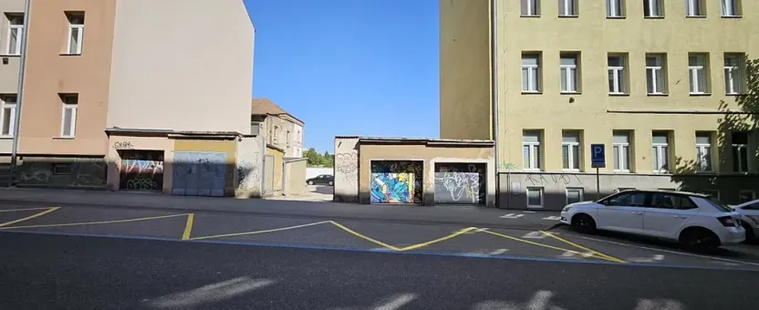 Pronájem garáže, Brno, Rybníček, 18 m2