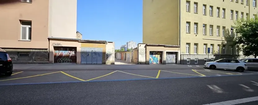 Pronájem garáže, Brno, Rybníček, 18 m2