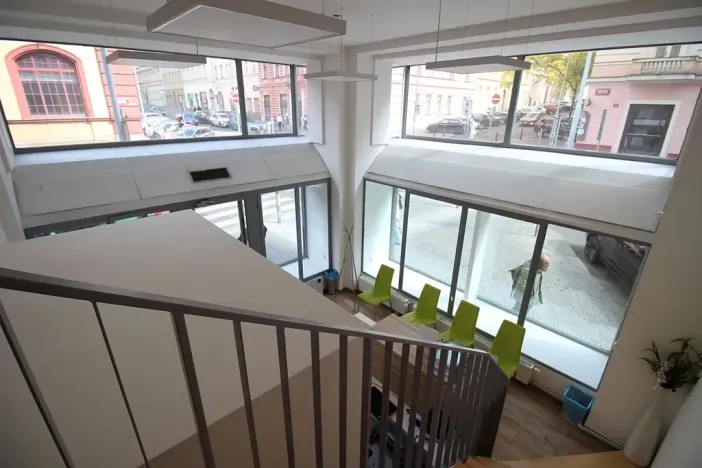 Pronájem obchodního prostoru, Praha - Vinohrady, Budečská, 117 m2