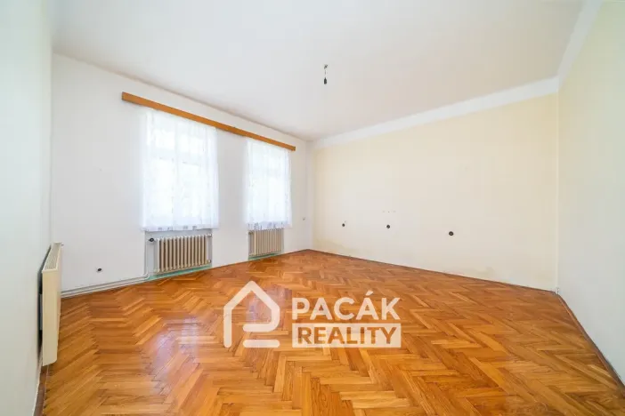 Prodej rodinného domu, Tršice, 1000 m2