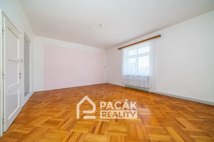 Prodej rodinného domu, Tršice, 1000 m2