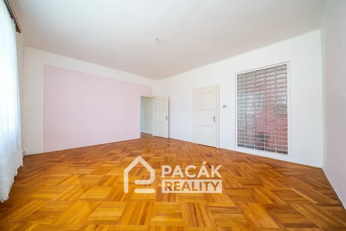 Prodej rodinného domu, Tršice, 1000 m2