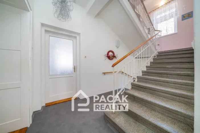 Prodej rodinného domu, Tršice, 1000 m2