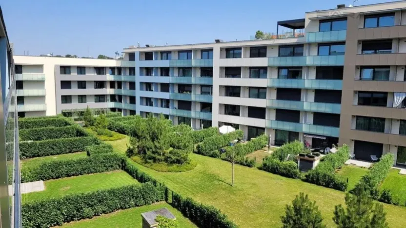 Prodej bytu 1+kk, Praha - Žižkov, Krásova, 41 m2