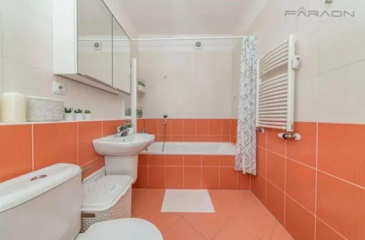 Pronájem bytu 2+kk, Praha - Vysočany, Pod Harfou, 54 m2