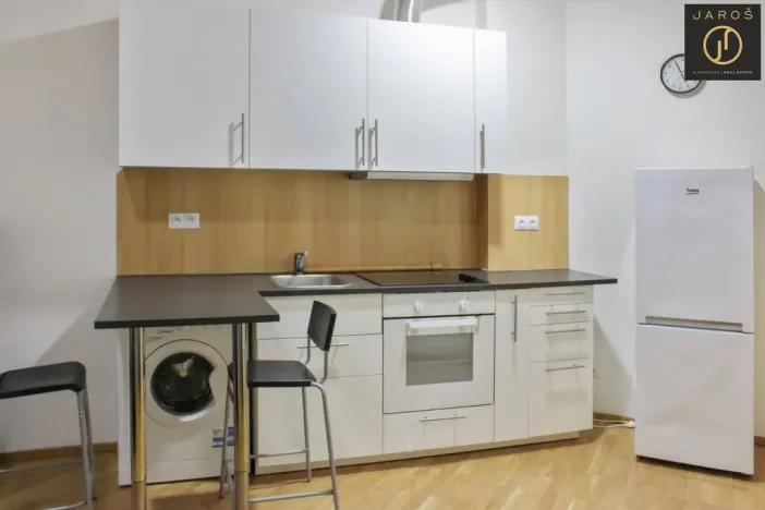 Pronájem bytu 1+kk, Praha - Libeň, Lihovarská, 25 m2