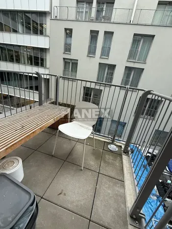 Pronájem bytu 2+kk, Praha - Karlín, Křižíkova, 66 m2
