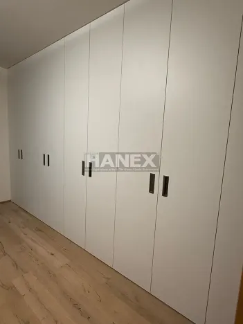 Pronájem bytu 2+kk, Praha - Karlín, Křižíkova, 66 m2