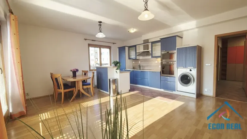 Pronájem bytu 3+kk, Praha - Libeň, Krejčího, 78 m2
