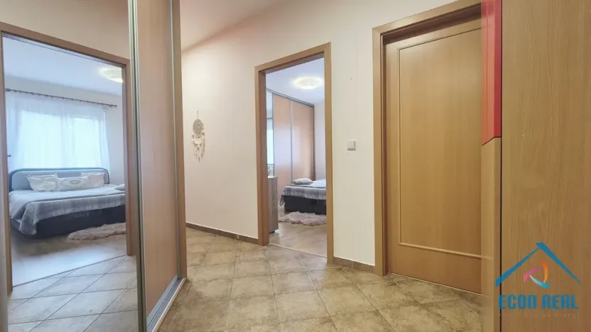 Pronájem bytu 3+kk, Praha - Libeň, Krejčího, 78 m2