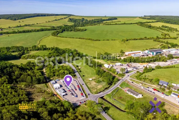 Prodej obchodního prostoru, Biskupice, 4600 m2