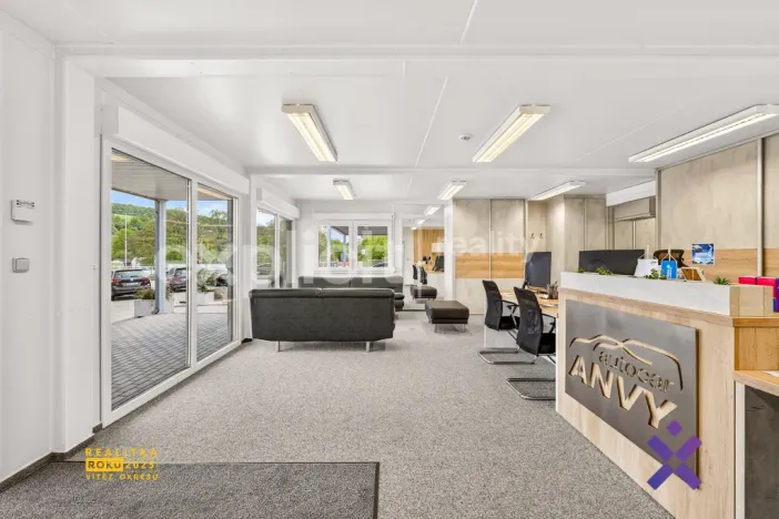 Prodej obchodního prostoru, Biskupice, 4600 m2
