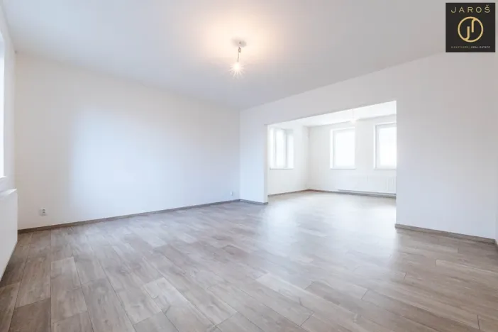 Prodej rodinného domu, Kladno, Svépomoc, 209 m2