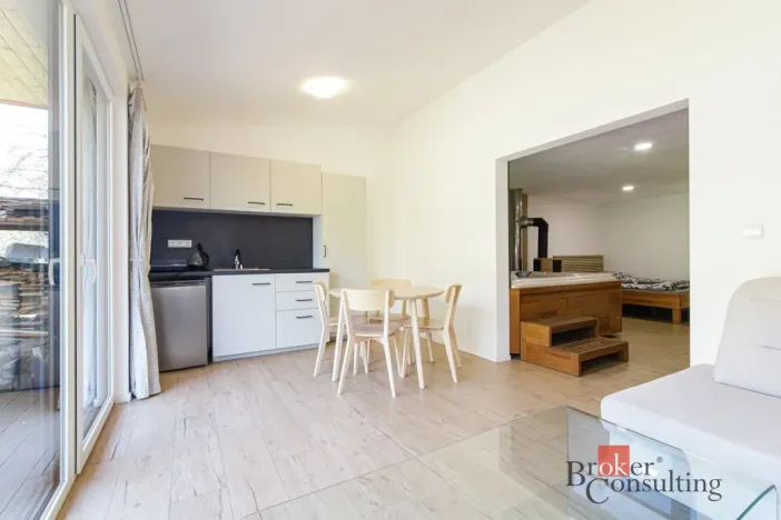 Prodej chalupy, Karolinka, Raťkov, 250 m2