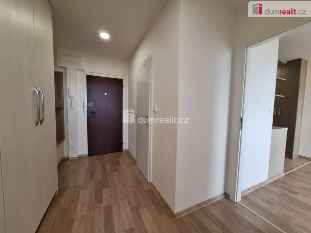 Prodej bytu 2+kk, Praha - Chodov, Konstantinova, 42 m2