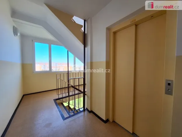 Prodej bytu 2+kk, Praha - Chodov, Konstantinova, 42 m2