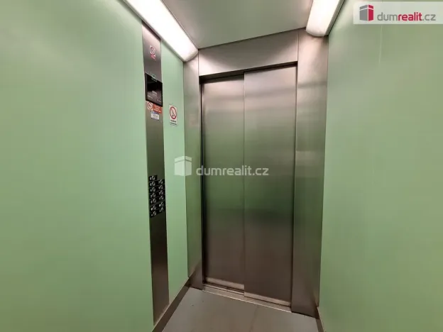 Prodej bytu 2+kk, Praha - Chodov, Konstantinova, 42 m2