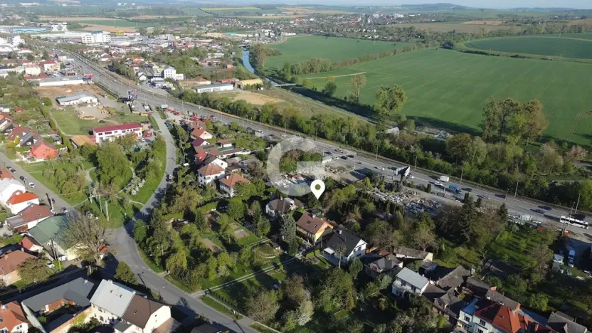 Prodej pozemku pro bydlení, Zlín - Malenovice, Šrámkova, 1976 m2