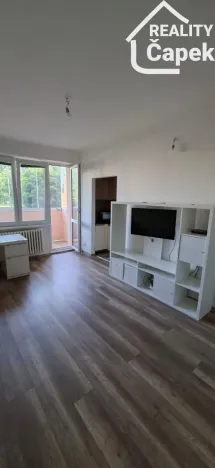 Pronájem bytu 1+kk, Ostrava - Poruba, Spartakovců, 30 m2