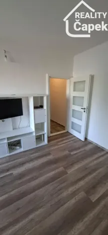 Pronájem bytu 1+kk, Ostrava - Poruba, Spartakovců, 30 m2