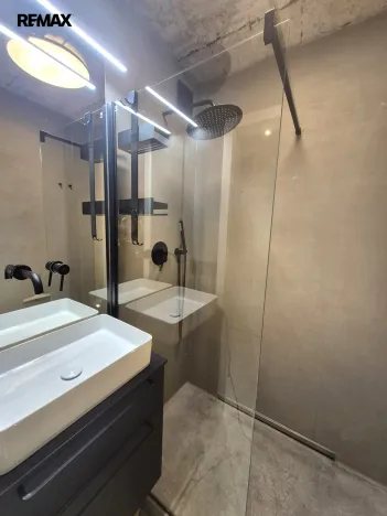 Pronájem bytu 3+kk, Praha - Záběhlice, Hlavní, 73 m2