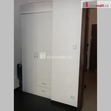 Pronájem bytu 2+kk, Praha - Střížkov, Zakšínská, 52 m2