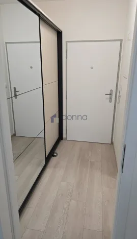 Pronájem bytu 1+kk, Praha, Gerstelova, 35 m2