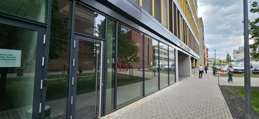 Pronájem obchodního prostoru, Praha - Nusle, Pikrtova, 56 m2