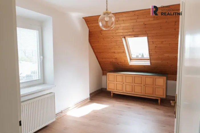 Prodej rodinného domu, Liberec - Liberec VIII-Dolní Hanychov, Bajkalská, 180 m2