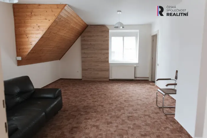 Prodej rodinného domu, Liberec - Liberec VIII-Dolní Hanychov, Bajkalská, 180 m2