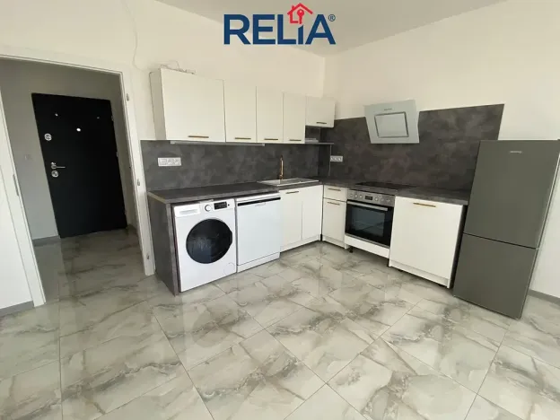 Pronájem bytu 2+kk, Liberec, Pazderkova, 42 m2